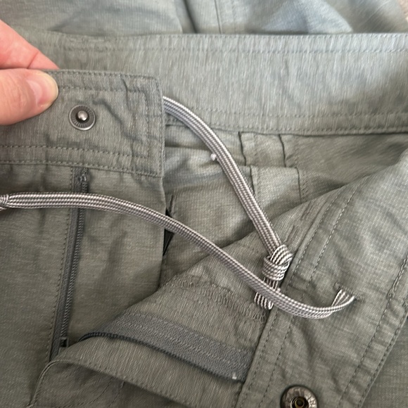 The North Face Straight Leg Pants, EUC, size 12 - Picture 5 of 7